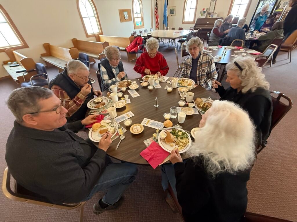 senior lunch at ucc